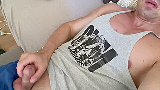 Jerking off instead of shower. Big Boobs Porn Video